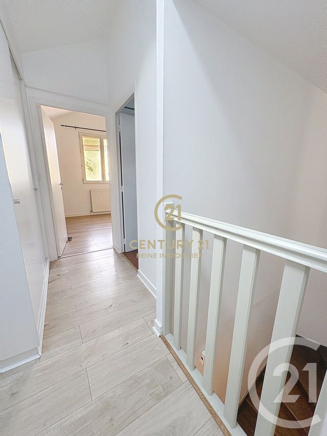 Maison &agrave; louer - 4 pi&egrave;ces - 75,25 m2 - Rennes - 35 - BRETAGNE