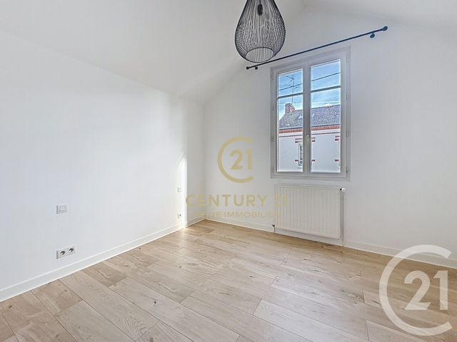 Maison &agrave; louer - 4 pi&egrave;ces - 75,25 m2 - Rennes - 35 - BRETAGNE