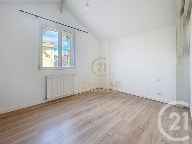 Maison &agrave; louer - 4 pi&egrave;ces - 75,25 m2 - Rennes - 35 - BRETAGNE