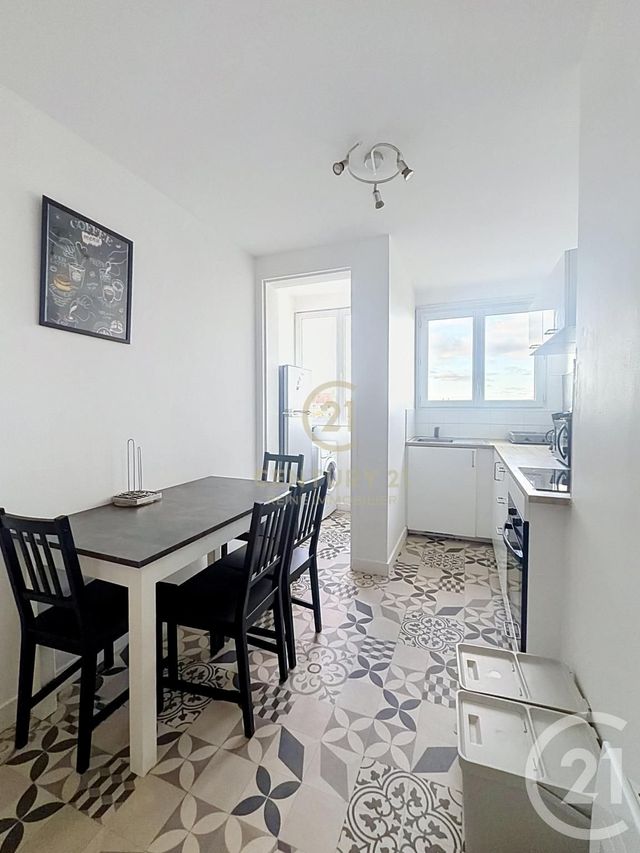 Appartement &agrave; louer - 4 pi&egrave;ces - 70 m2 - Rennes - 35 - BRETAGNE