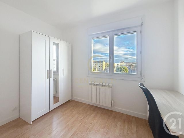 Appartement &agrave; louer - 4 pi&egrave;ces - 70 m2 - Rennes - 35 - BRETAGNE
