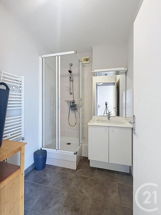 Appartement &agrave; louer - 2 pi&egrave;ces - 43 m2 - Chantepie - 35 - BRETAGNE