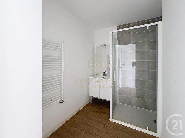 Appartement T2 &agrave; louer - 2 pi&egrave;ces - 40,85 m2 - Rennes - 35 - BRETAGNE