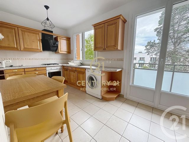 Appartement F4 &agrave; louer - 4 pi&egrave;ces - 77,35 m2 - Rennes - 35 - BRETAGNE