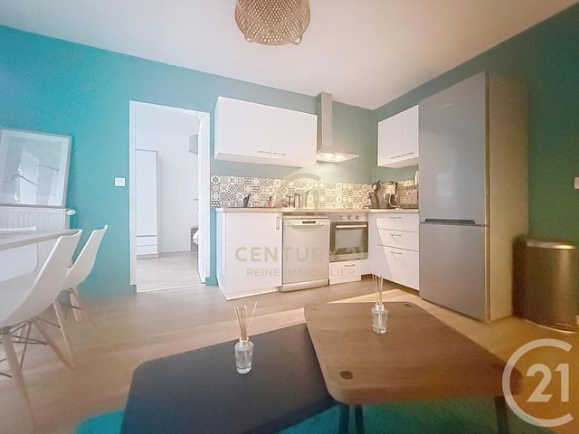 Appartement F5 &agrave; louer - 5 pi&egrave;ces - 87,80 m2 - Rennes - 35 - BRETAGNE