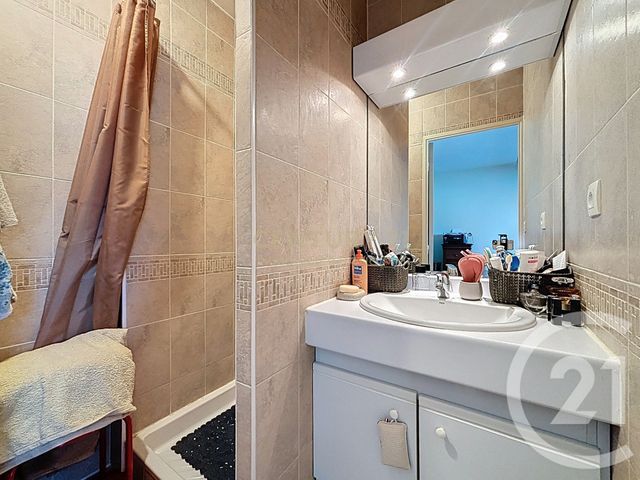 Appartement F3 &agrave; vendre - 3 pi&egrave;ces - 80,33 m2 - Bourgoin Jallieu - 38 - RHONE-ALPES