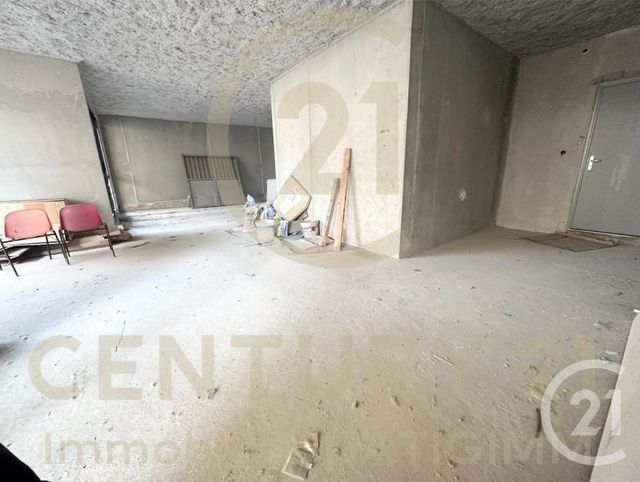 Local commercial à vendre - 136.0 m2 - 38 - Isere