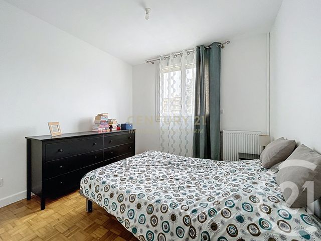 Appartement à vendre - 4 pièces - 67,88 m2 - Bourgoin Jallieu - 38 - RHONE-ALPES