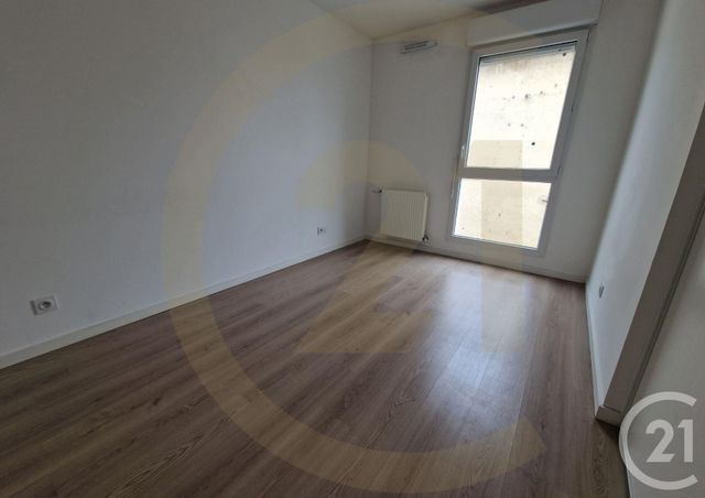 Appartement T3 à vendre - 3 pièces - 68,74 m2 - Bourgoin Jallieu - 38 - RHONE-ALPES