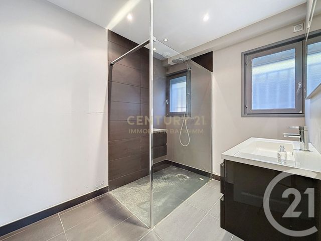 Maison &agrave; vendre - 6 pi&egrave;ces - 175 m2 - Bourgoin Jallieu - 38 - RHONE-ALPES