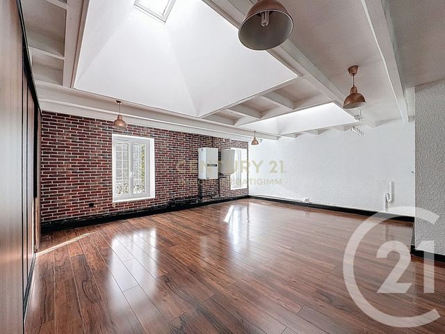 Maison à vendre - 6 pièces - 193 m2 - Bourgoin Jallieu - 38 - RHONE-ALPES