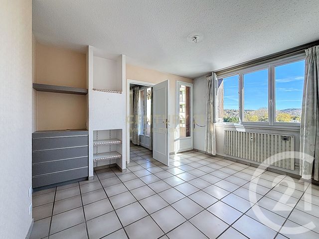 Appartement à vendre - 4 pièces - 103,86 m2 - Bourgoin Jallieu - 38 - RHONE-ALPES