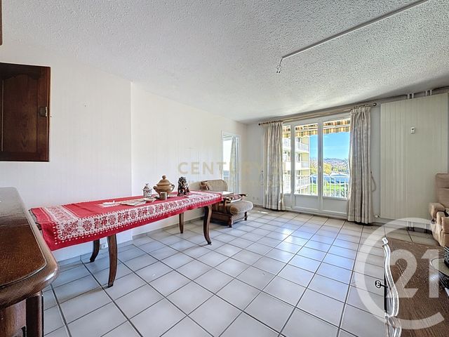 Appartement à vendre - 4 pièces - 103,86 m2 - Bourgoin Jallieu - 38 - RHONE-ALPES