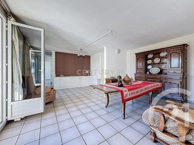 Appartement à vendre - 4 pièces - 103,86 m2 - Bourgoin Jallieu - 38 - RHONE-ALPES