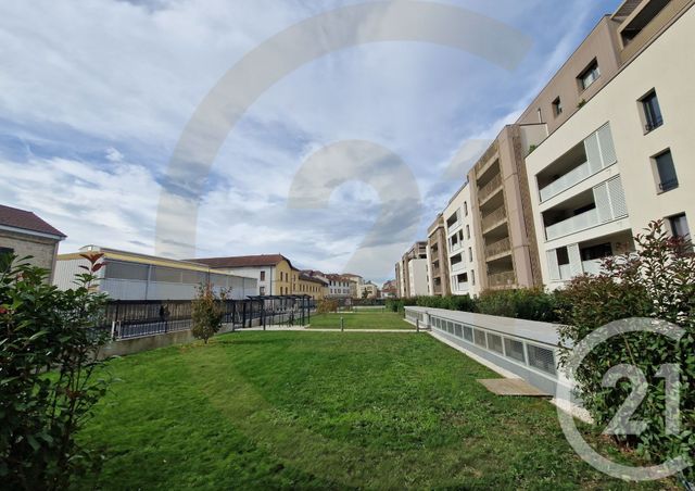 Appartement T2 à vendre - 2 pièces - 43,57 m2 - Bourgoin Jallieu - 38 - RHONE-ALPES