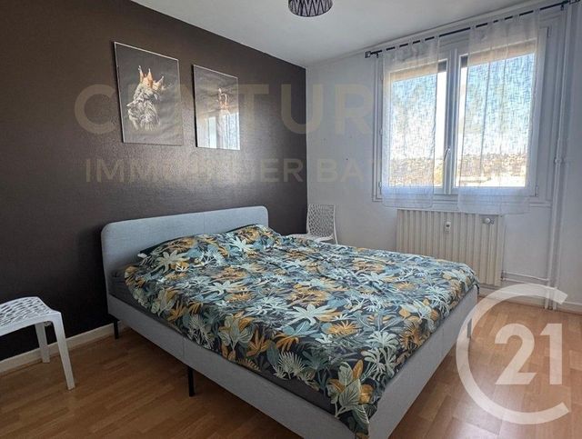 Appartement T4 à louer - 4 pièces - 91,86 m2 - Bourgoin Jallieu - 38 - RHONE-ALPES