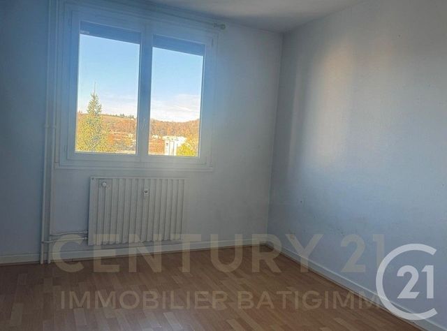 Appartement T4 à louer - 4 pièces - 91,86 m2 - Bourgoin Jallieu - 38 - RHONE-ALPES