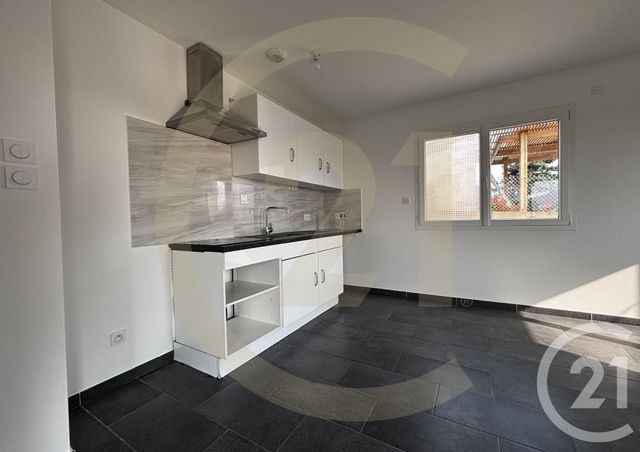 Maison &agrave; louer - 4 pi&egrave;ces - 112,88 m2 - Bourgoin Jallieu - 38 - RHONE-ALPES