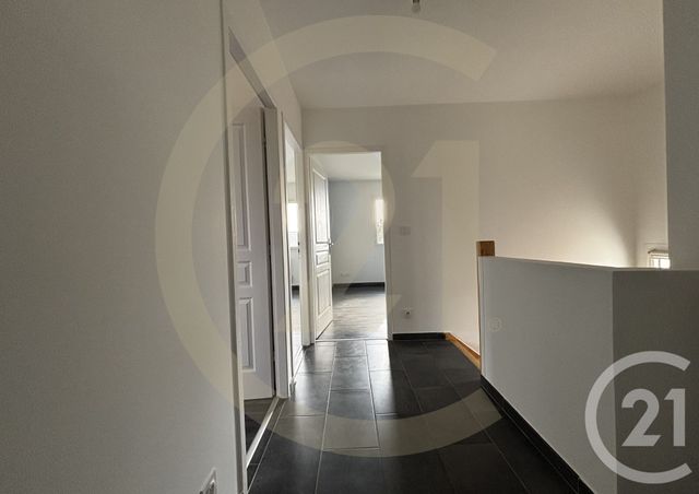 Maison &agrave; louer - 4 pi&egrave;ces - 112,88 m2 - Bourgoin Jallieu - 38 - RHONE-ALPES