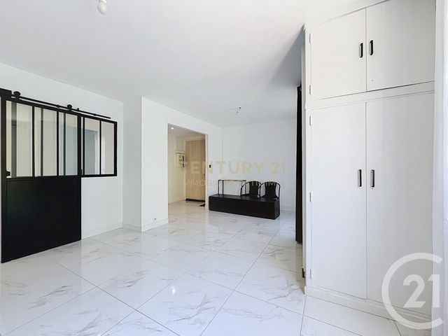 Appartement T3 &agrave; vendre - 4 pi&egrave;ces - 67,50 m2 - Bourgoin Jallieu - 38 - RHONE-ALPES