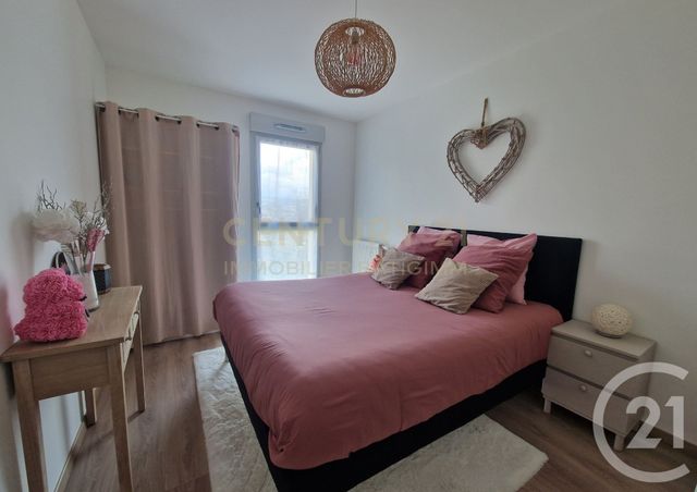 Appartement T3 &agrave; vendre - 3 pi&egrave;ces - 62 m2 - L Isle D Abeau - 38 - RHONE-ALPES