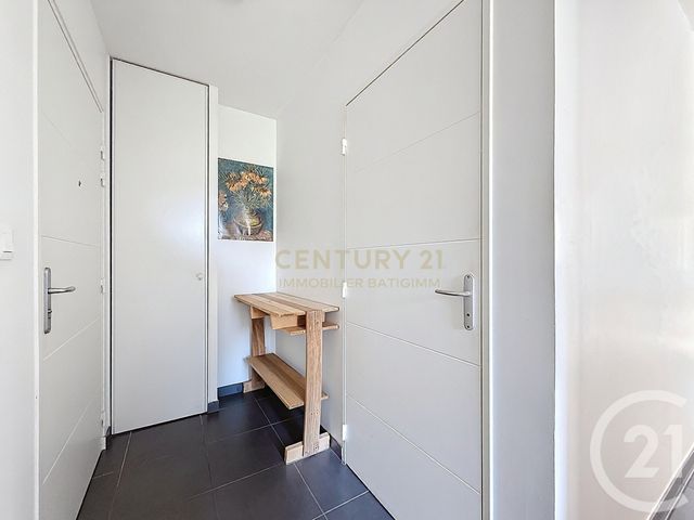 Appartement T2 &agrave; vendre - 2 pi&egrave;ces - 42,75 m2 - L Isle D Abeau - 38 - RHONE-ALPES