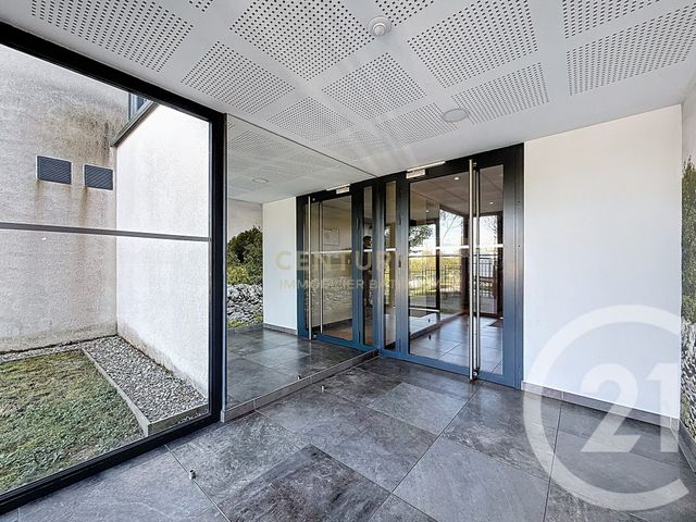 Appartement T2 &agrave; vendre - 2 pi&egrave;ces - 42,75 m2 - L Isle D Abeau - 38 - RHONE-ALPES