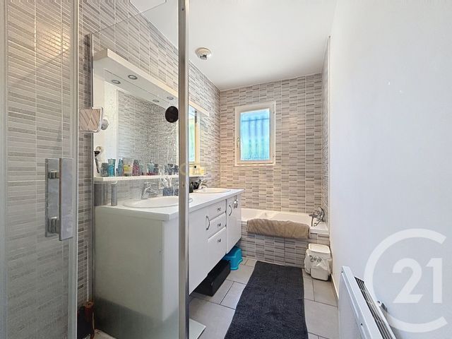 Maison &agrave; vendre - 6 pi&egrave;ces - 124,09 m2 - Villefontaine - 38 - RHONE-ALPES