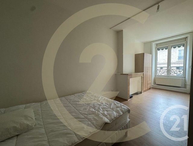 Appartement Studio &agrave; louer - 1 pi&egrave;ce - 20 m2 - Bourgoin Jallieu - 38 - RHONE-ALPES