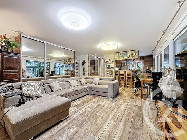 Maison &agrave; louer - 7 pi&egrave;ces - 165 m2 - St Alban De Roche - 38 - RHONE-ALPES