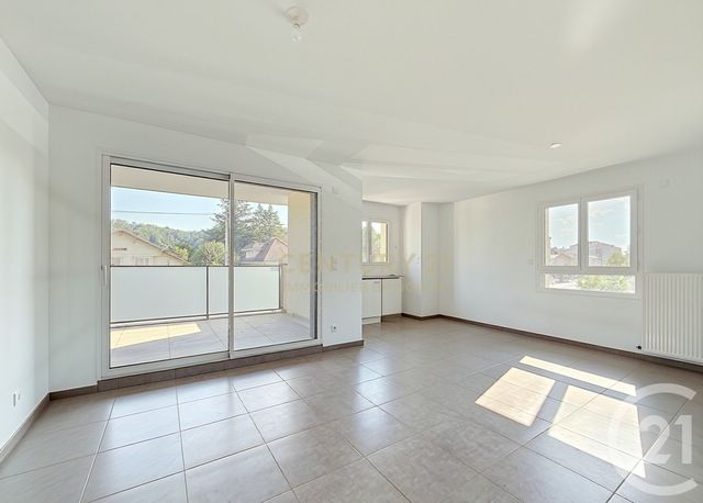 Appartement F3 &agrave; vendre - 3 pi&egrave;ces - 64,44 m2 - Bourgoin Jallieu - 38 - RHONE-ALPES