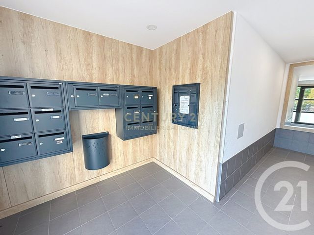 Appartement F3 &agrave; vendre - 3 pi&egrave;ces - 64,44 m2 - Bourgoin Jallieu - 38 - RHONE-ALPES
