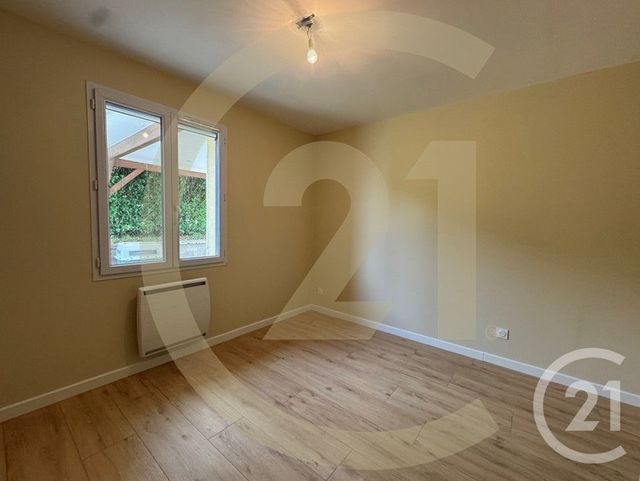 Maison &agrave; louer - 5 pi&egrave;ces - 115 m2 - Bourgoin Jallieu - 38 - RHONE-ALPES