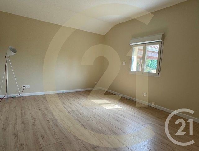 Maison &agrave; louer - 5 pi&egrave;ces - 115 m2 - Bourgoin Jallieu - 38 - RHONE-ALPES