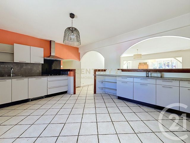 Maison &agrave; vendre - 8 pi&egrave;ces - 253,13 m2 - Bourgoin Jallieu - 38 - RHONE-ALPES