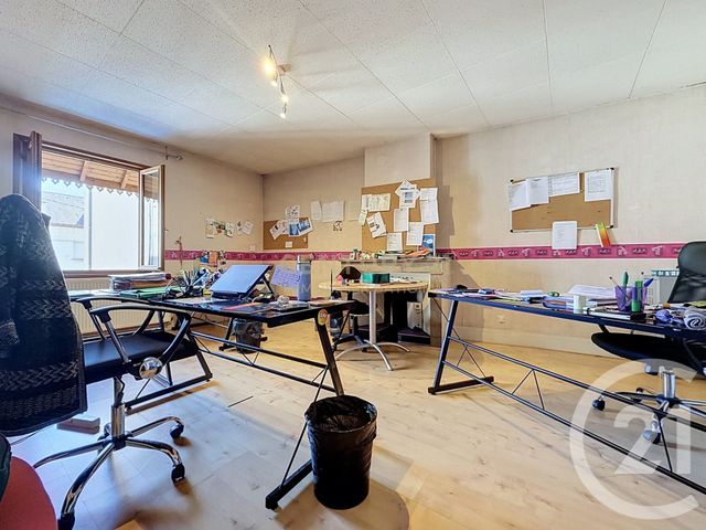 Maison &agrave; louer - 5 pi&egrave;ces - 180 m2 - Bourgoin Jallieu - 38 - RHONE-ALPES