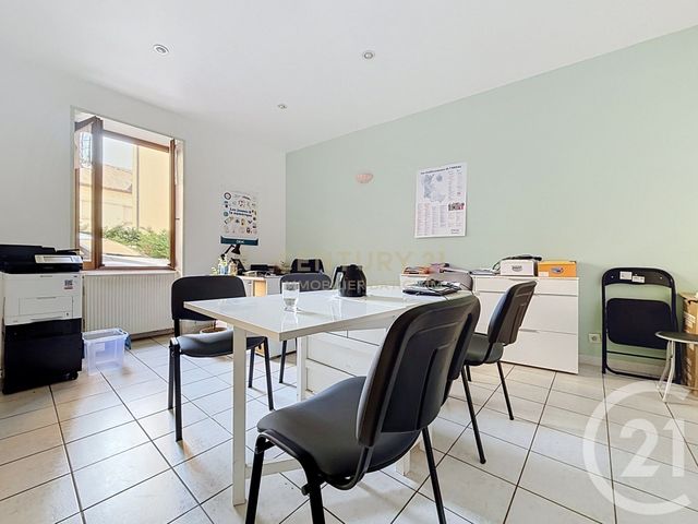 Maison &agrave; louer - 5 pi&egrave;ces - 180 m2 - Bourgoin Jallieu - 38 - RHONE-ALPES