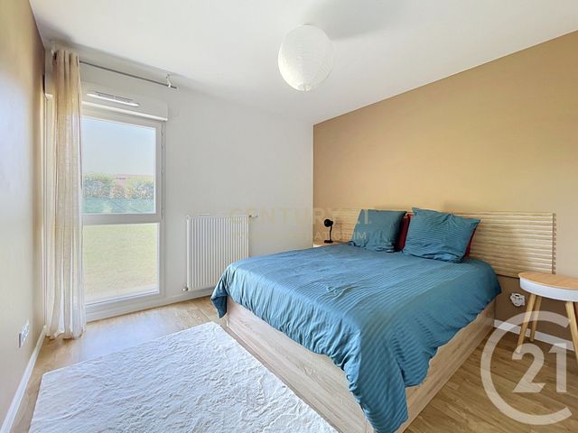 Appartement T4 &agrave; vendre - 4 pi&egrave;ces - 76,34 m2 - L Isle D Abeau - 38 - RHONE-ALPES