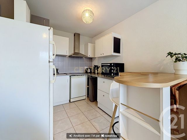 Appartement T2 &agrave; louer - 2 pi&egrave;ces - 42,66 m2 - Bourgoin Jallieu - 38 - RHONE-ALPES