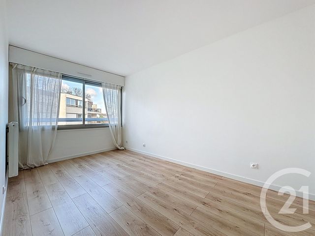 Appartement F3 &agrave; vendre - 3 pi&egrave;ces - 73,11 m2 - St Cyr L Ecole - 78 - ILE-DE-FRANCE