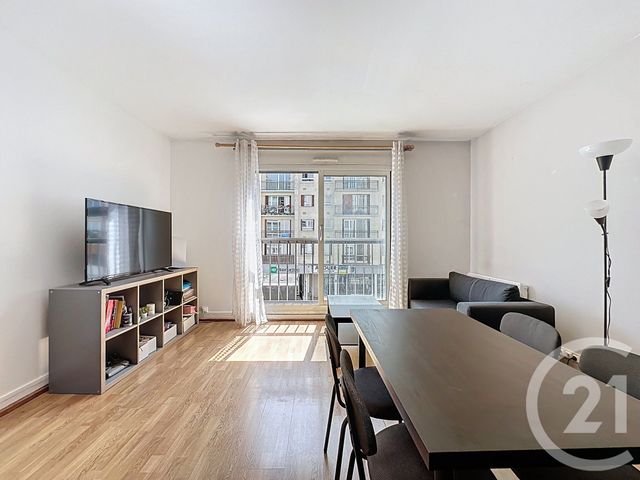 Appartement Studio à vendre - 1 pièce - 33 m2 - Versailles - 78 - ILE-DE-FRANCE