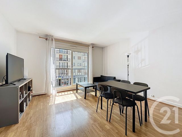Appartement Studio à vendre - 1 pièce - 33 m2 - Versailles - 78 - ILE-DE-FRANCE