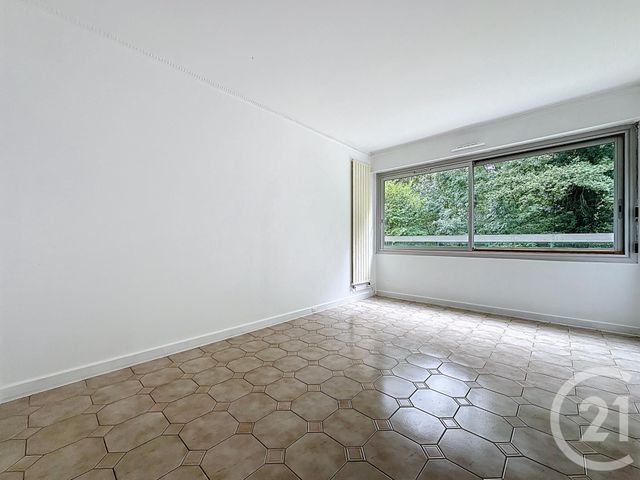 Appartement F4 à vendre - 4 pièces - 86,65 m2 - St Cyr L Ecole - 78 - ILE-DE-FRANCE