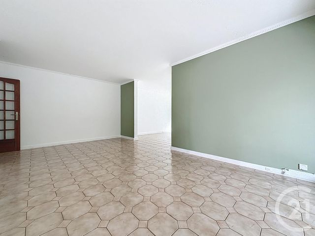 Appartement F4 à vendre - 4 pièces - 86,65 m2 - St Cyr L Ecole - 78 - ILE-DE-FRANCE