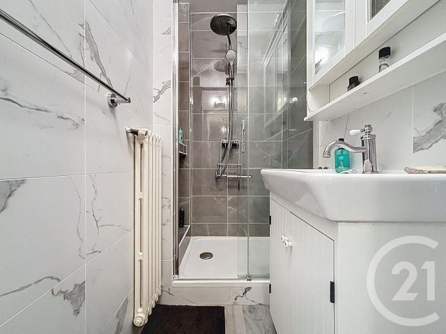 Appartement F5 à vendre - 5 pièces - 97,38 m2 - Viroflay - 78 - ILE-DE-FRANCE