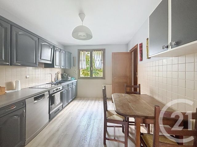 Maison à vendre - 6 pièces - 122,72 m2 - Viroflay - 78 - ILE-DE-FRANCE