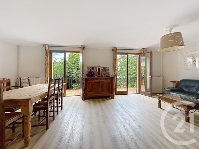 Maison à vendre - 6 pièces - 122,72 m2 - Viroflay - 78 - ILE-DE-FRANCE