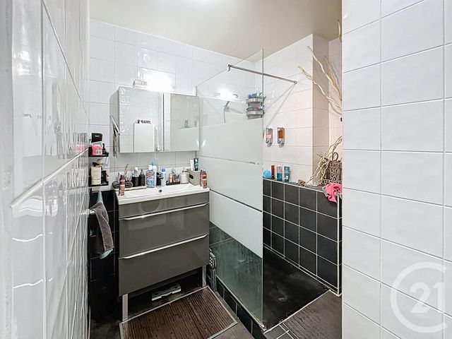 Appartement à vendre - 3 pièces - 60,63 m2 - Le Chesnay Rocquencourt - 78 - ILE-DE-FRANCE