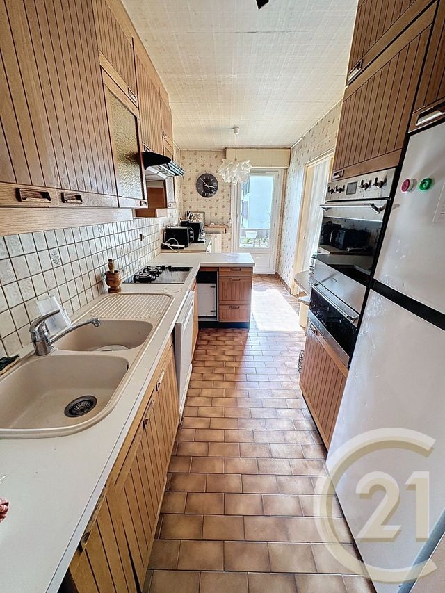 Appartement à vendre - 5 pièces - 107,22 m2 - Noisy Le Roi - 78 - ILE-DE-FRANCE