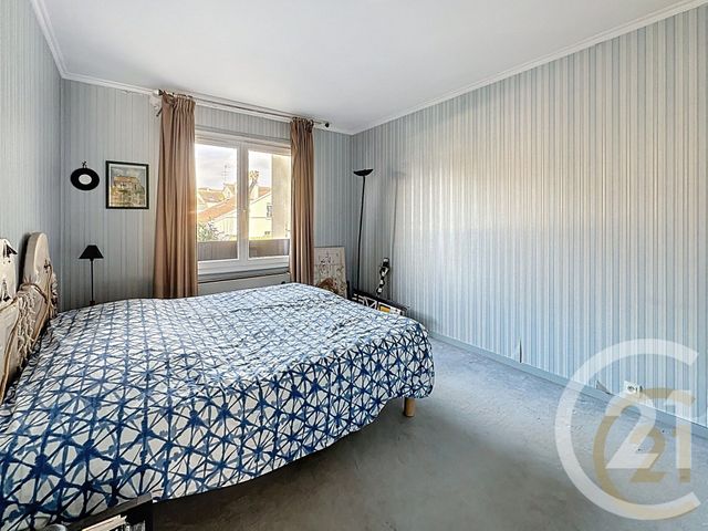 Appartement à vendre - 5 pièces - 107,22 m2 - Noisy Le Roi - 78 - ILE-DE-FRANCE